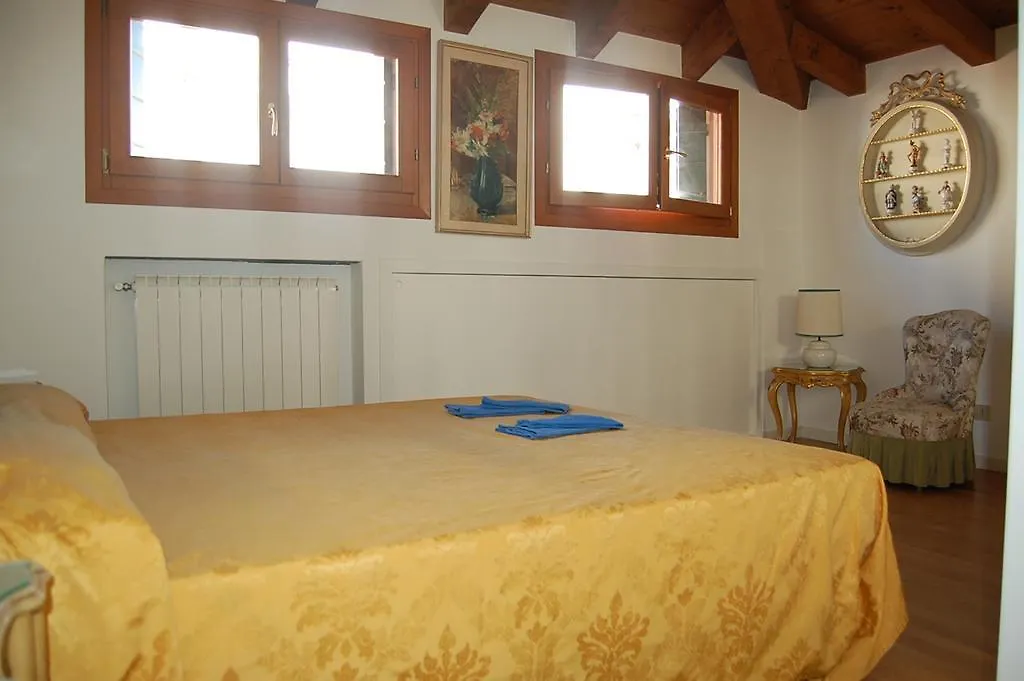 Ca' Daniela Apartment Venice 0*,  Italy